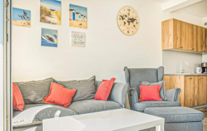 2 Bedroom Nice Home In Grzybowo